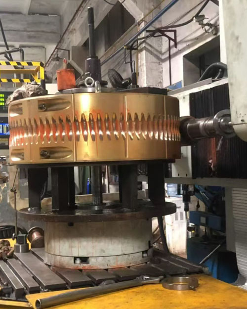 機(jī)械加工中心